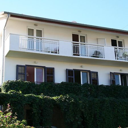 Apartments Goic Jelsa  Zewnętrze zdjęcie