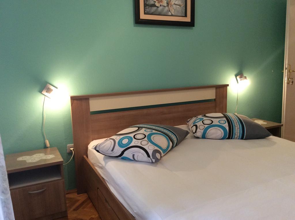 Apartments Goic Jelsa  Zewnętrze zdjęcie
