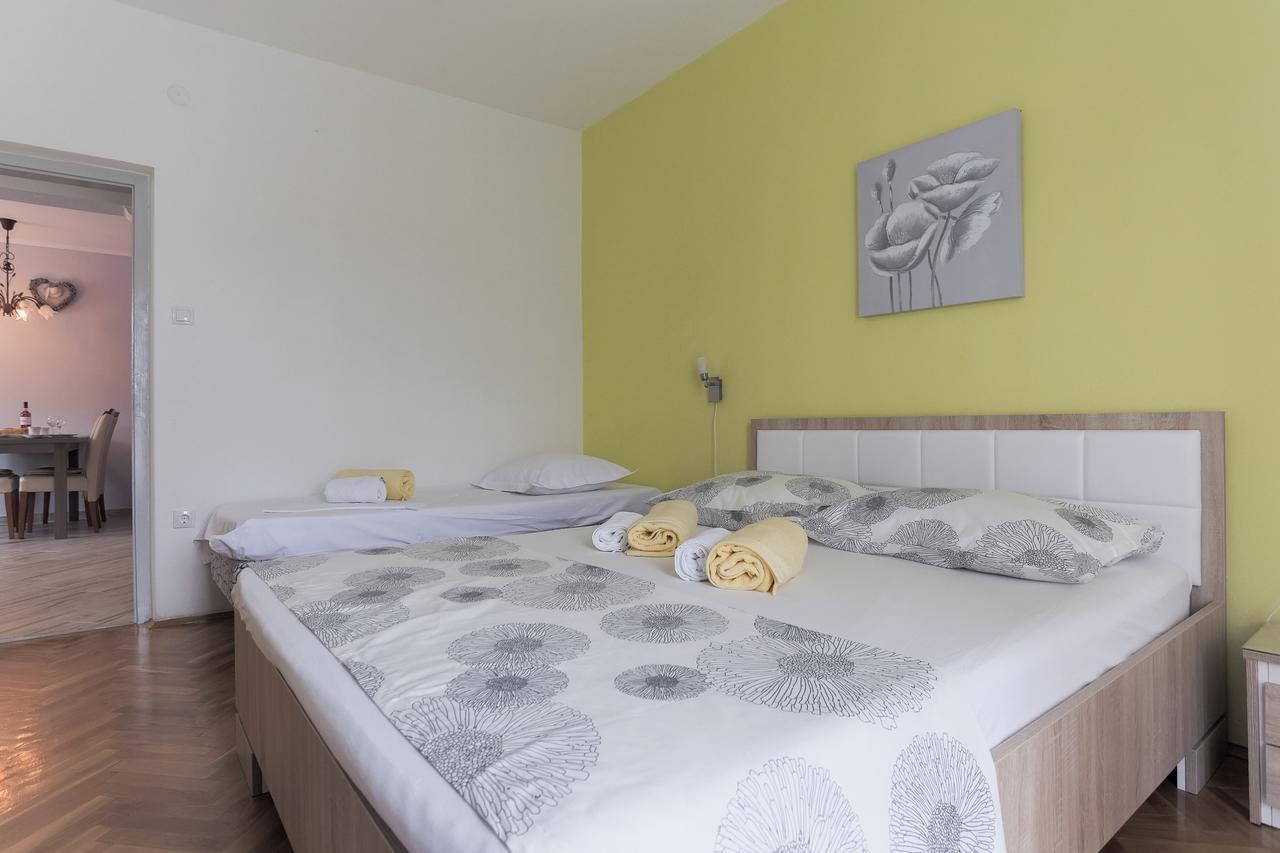 Apartments Goic Jelsa  Zewnętrze zdjęcie