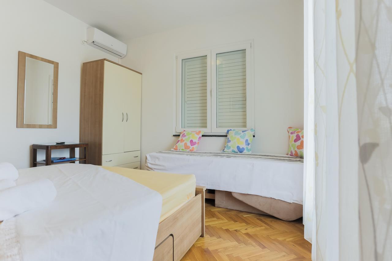 Apartments Goic Jelsa  Zewnętrze zdjęcie